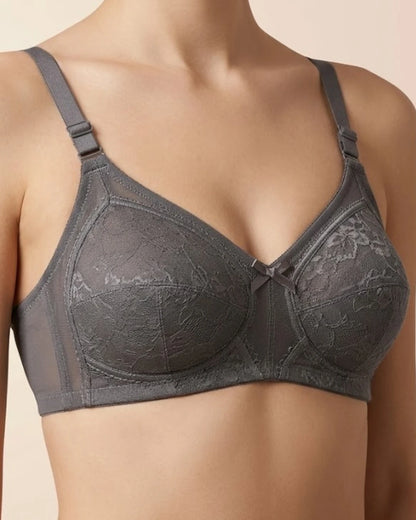 Full Coverage Floral Lace Bra – Light Padded